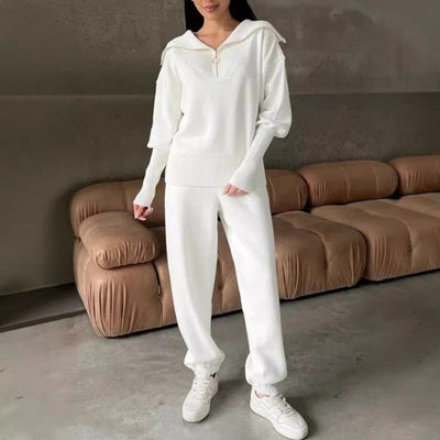 Zaylee | Modern Zip-Up Sweater & Joggers Set