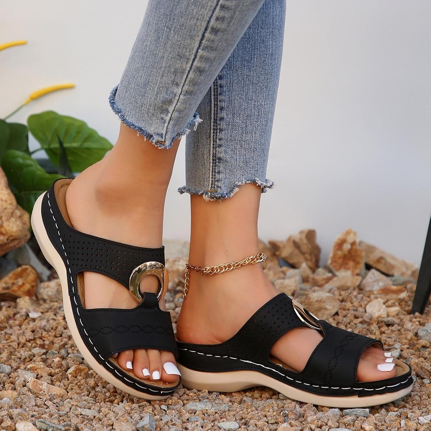 Ericka | Lightweight Orthopedic Sandals