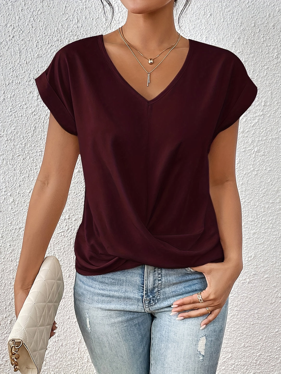 Tammana | Casual T-Shirt With V Neckline
