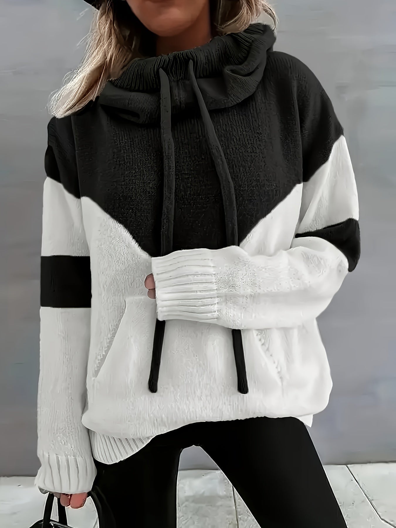 Jennifer | Casual Turtleneck Sweater