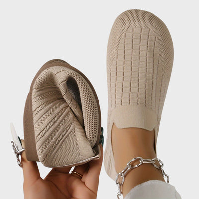 Avril | All-Season Round Toe Orthopedic Shoes