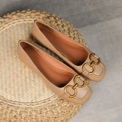 Ivey | Low-Heeled Sandals