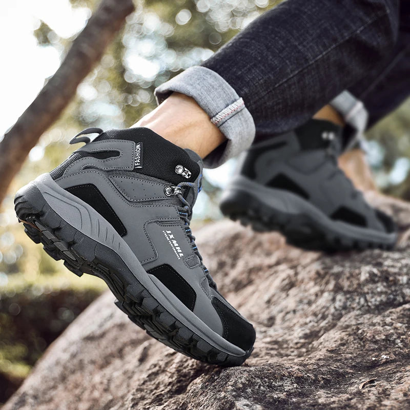 Couple Hiking Shoes Men Mountain Climbing Trekking Boots Women Non-slip Outdoor Work Ankle Boots Unisex Walking High top Boots