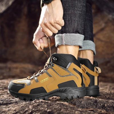 Couple Hiking Shoes Men Mountain Climbing Trekking Boots Women Non-slip Outdoor Work Ankle Boots Unisex Walking High top Boots