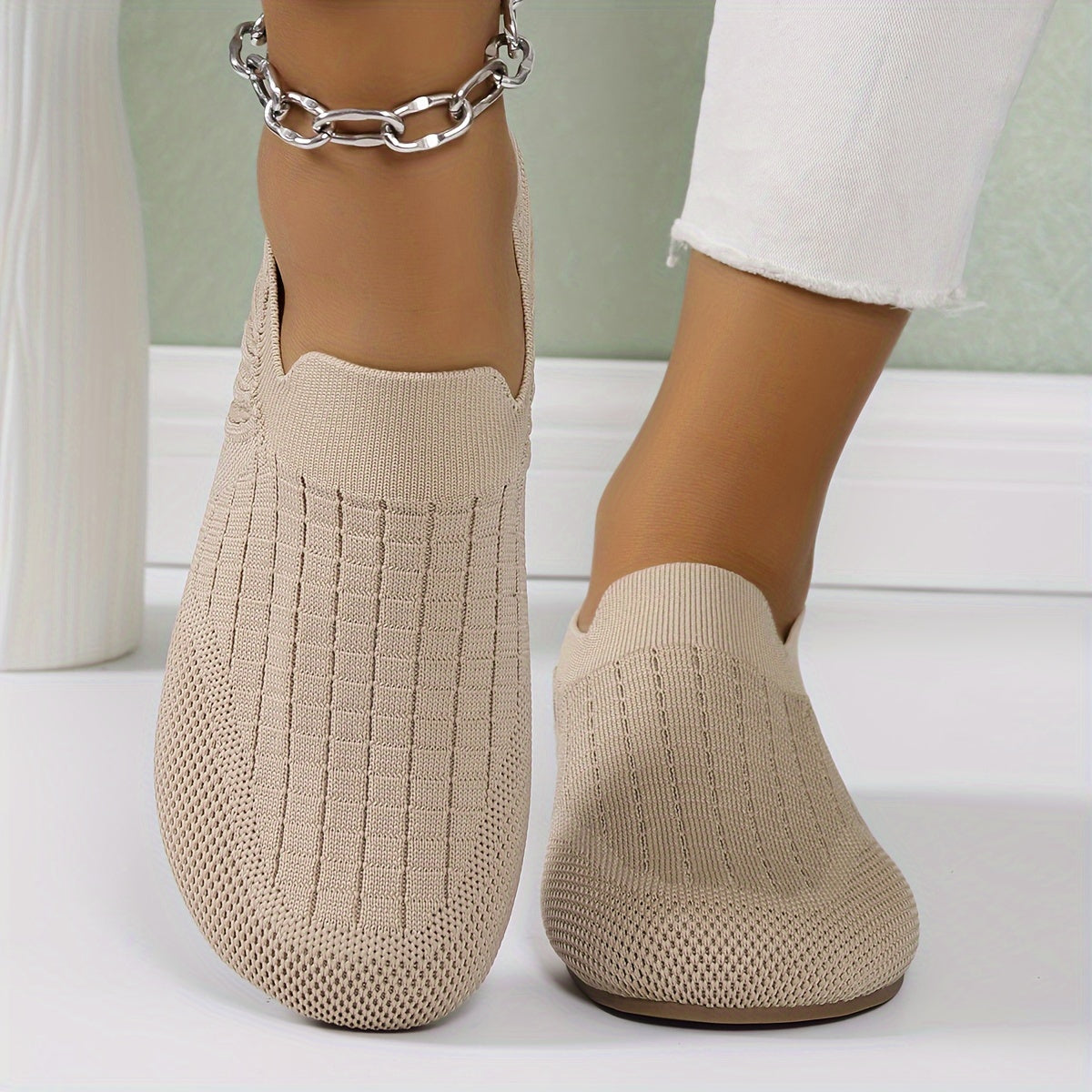 Avril | All-Season Round Toe Orthopedic Shoes