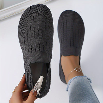 Avril | All-Season Round Toe Orthopedic Shoes