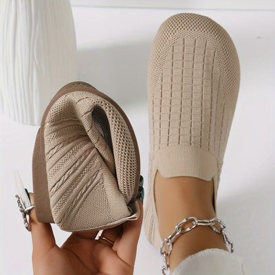 Avril | All-Season Round Toe Orthopedic Shoes